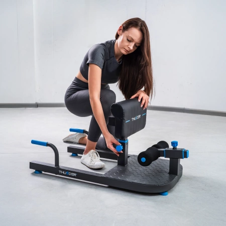 Máquina de agachamento THUNDER TENZ